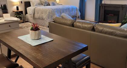 Eastwood Escape Cottage 🔥Hot Tub 🔥