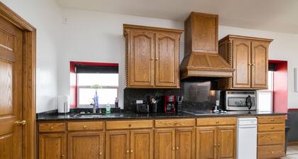 The Hands Down COOLEST Stay in Fort Worth - Active Airplane Hangar