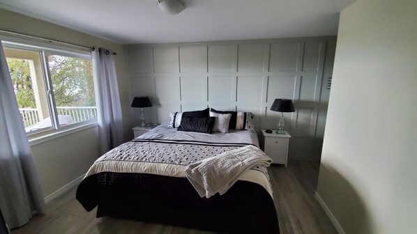 2 bedrooms, bed sheets