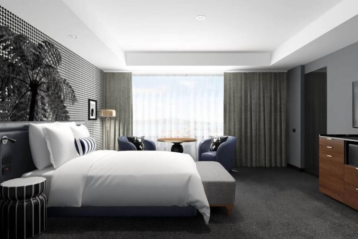 Minibar, in-room safe, laptop workspace, blackout curtains