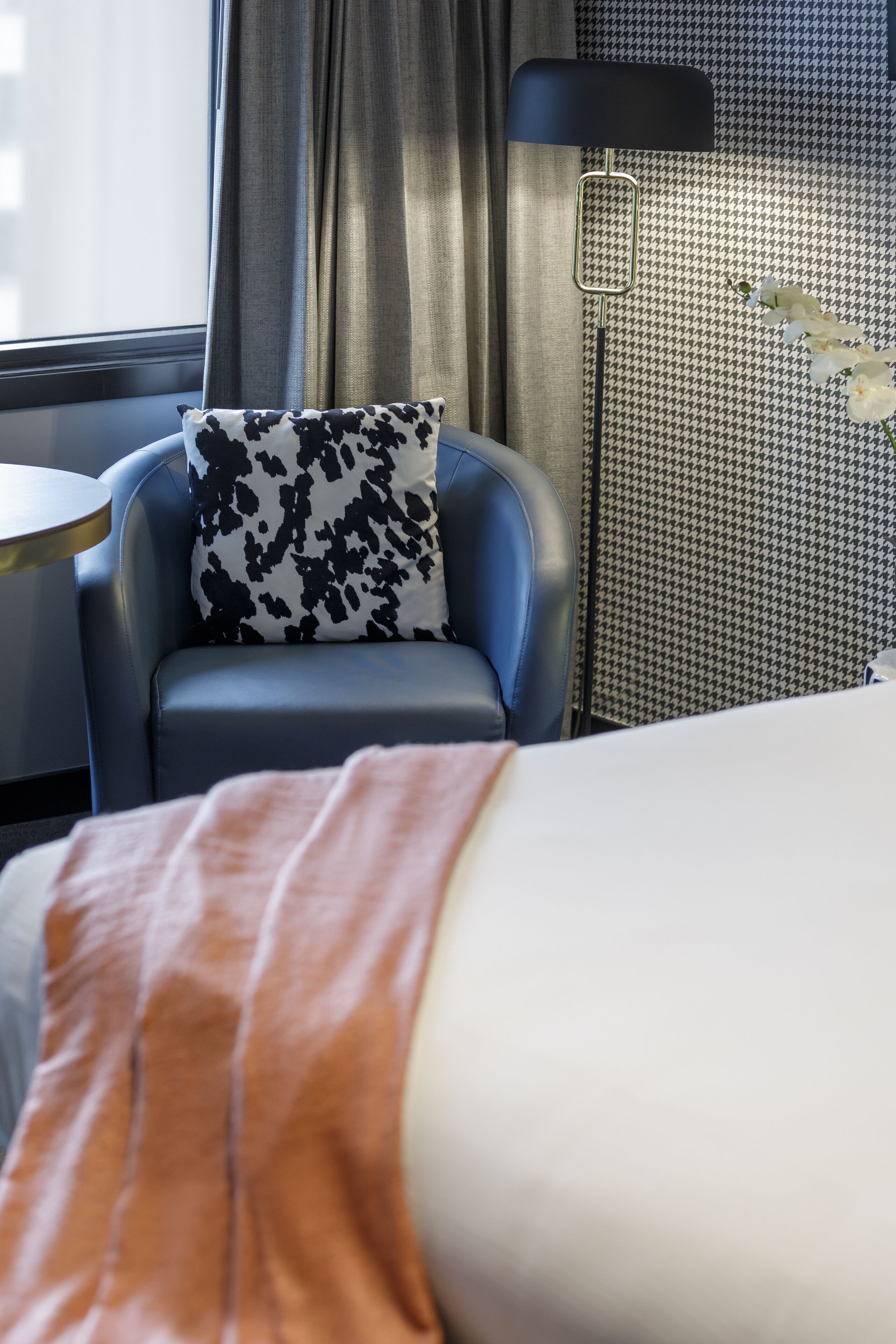 interconnecting studio | 1 bedroom, minibar, in-room safe, laptop workspace