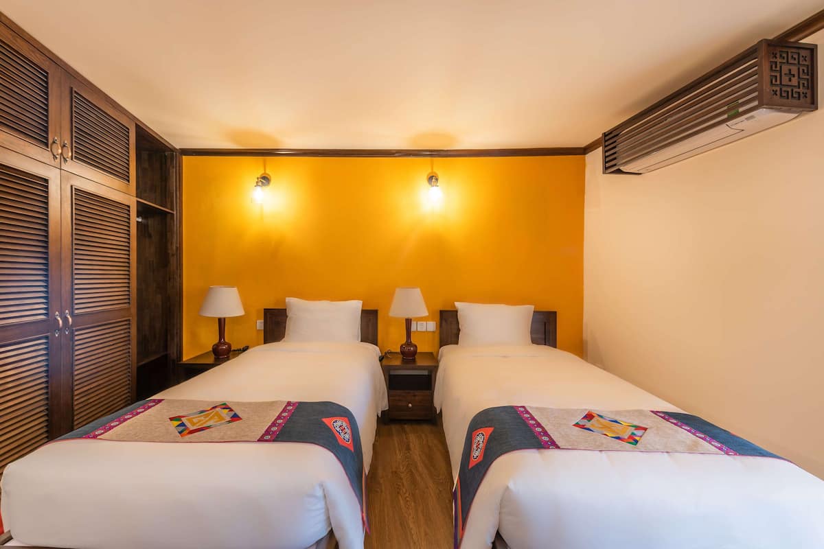 Deluxe Double or Twin Room