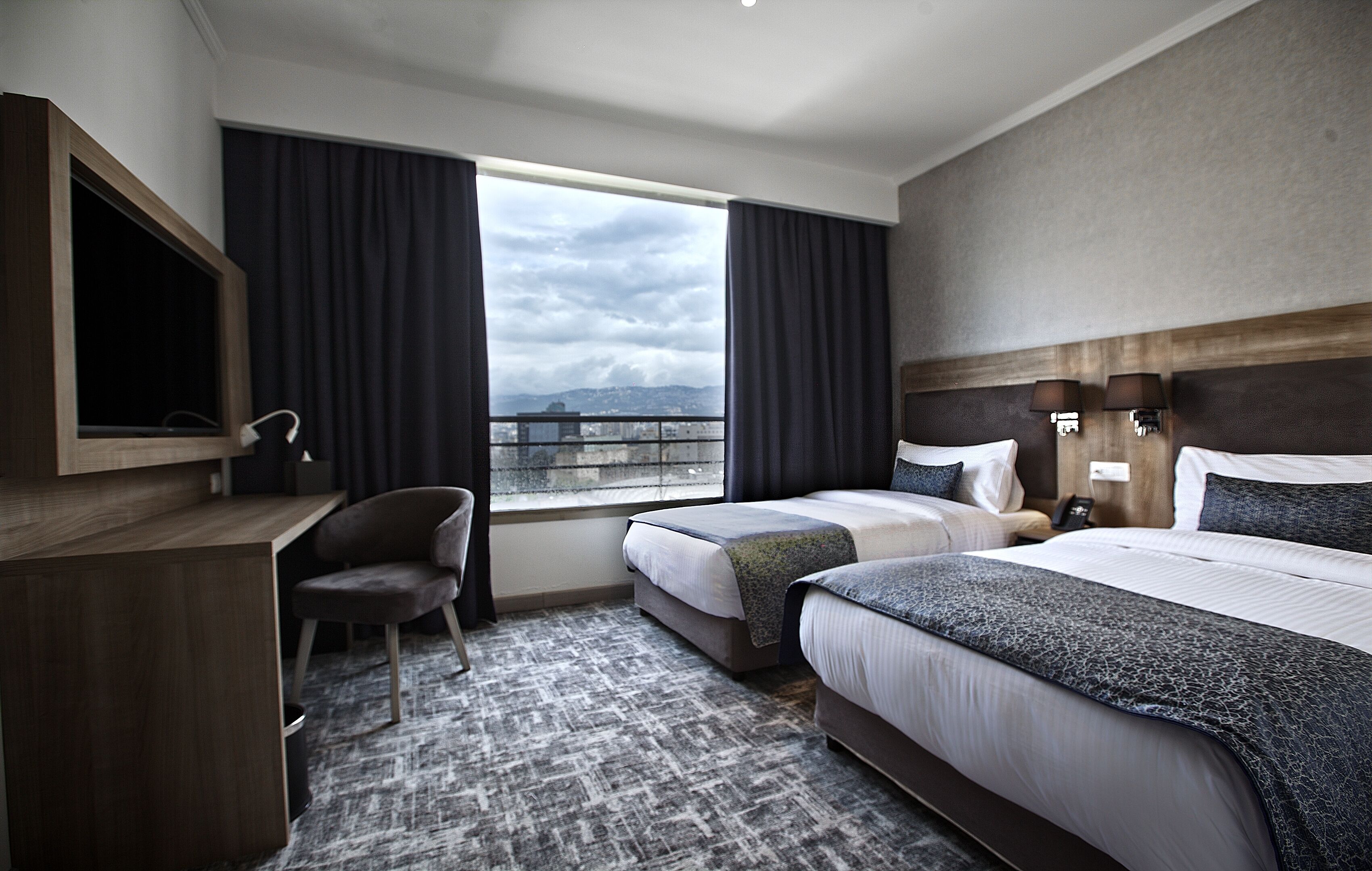 1 bedroom, egyptian cotton sheets, premium bedding, down duvets