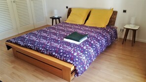 6 chambres, fer et planche à repasser, lit parapluie, Wi-Fi