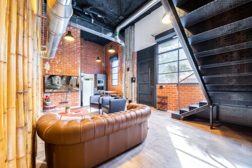 Art Loft 02 'The Artist' in Valencia