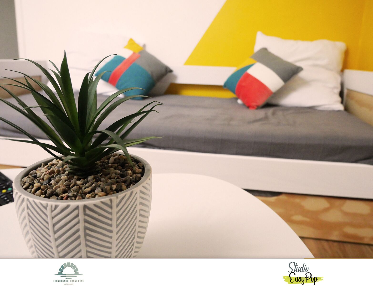Appart Hotel T1 EasyPop - 5 min Futuroscope - Rentals du Grand Pont