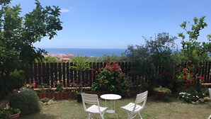 House, 2 Bedrooms, Smoking, Garden View | Garden - Appartment Lavigna Fully Furnished (Camerota)