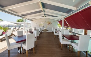 Dining - Suite Room For 5 (Chania)