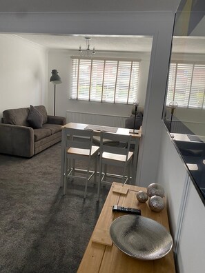 Apartment, 1 Bedroom - Riverside Park Ground Floor Apartment - St Neots (St Neots)