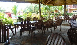Dining - Bojo Beach Resort -family Suite (Bortianor)