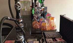 Dining - Rasta Tees Place, Presidential Apartment (Adenta)