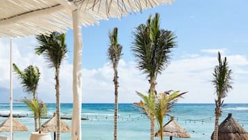 Condo, 2 Bedrooms, Balcony, Pool View | Outdoor dining
