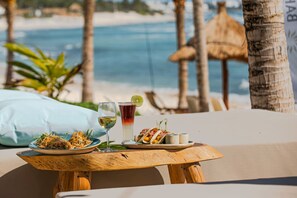 Dining - Luxurious Tulum Terrazas 2-bedroom Condominiuml (Akumal)