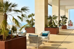 Exterior - Hilton Garden Inn Bahrain Bay (Manama)