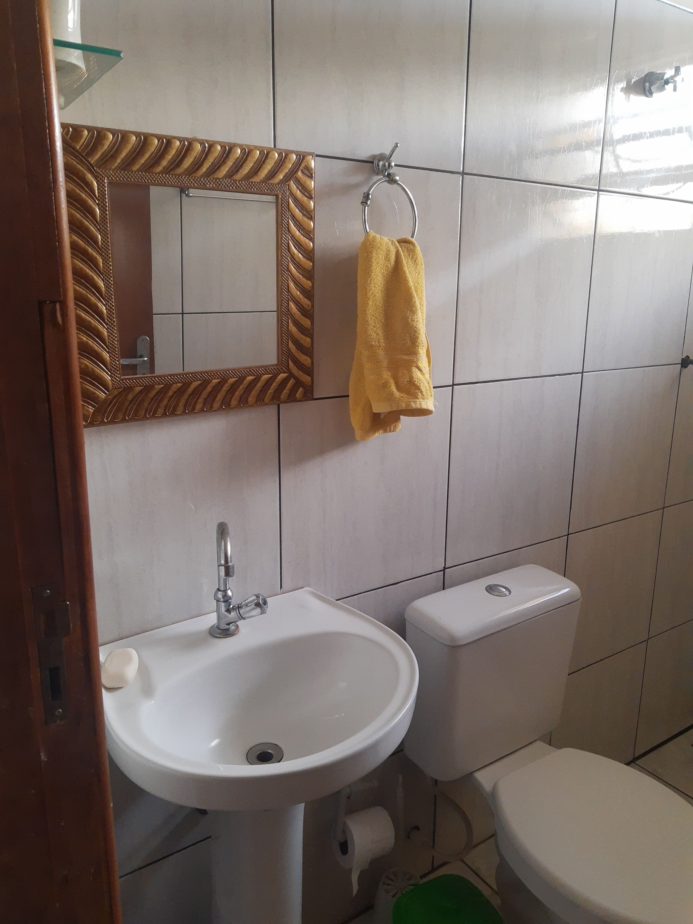 Casa Aconchegante com Garagem