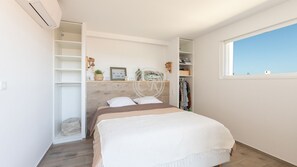 3 chambres, fer et planche à repasser, accès au Wi-Fi (inclus)