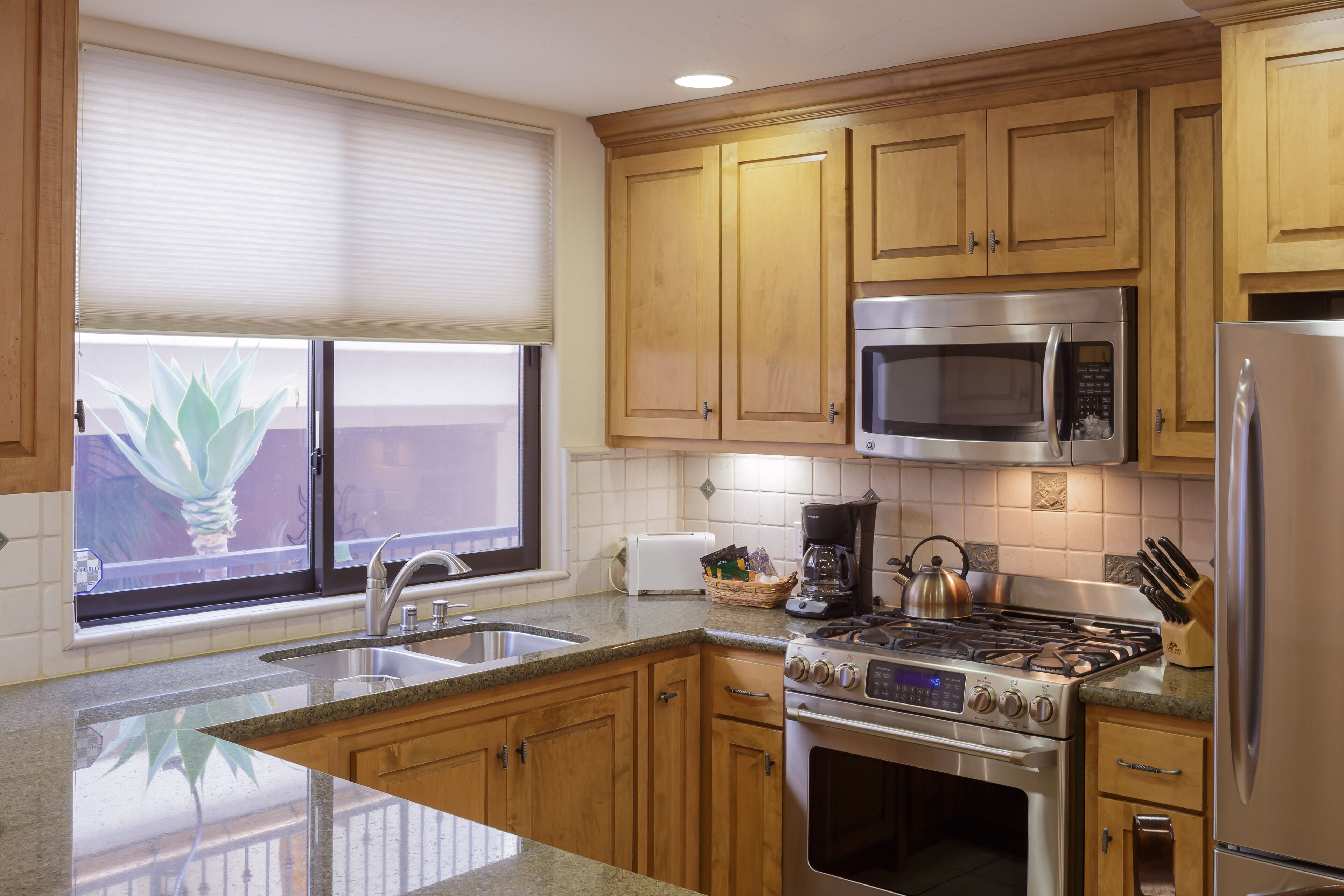 301 Valentina Suite: 1  BR, 1  BA Condominium in Pismo Beach, Sleeps 4