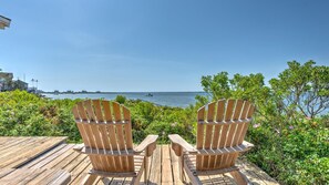 House, Multiple Beds (Bungalow 3 - 1BR, Waterfront) | Balcony - Bungalow 3 - 1br, Waterfront (Westhampton Beach)