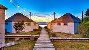 Casa, letti multipli (Bungalow 3 - 1BR, Waterfront) | Esterni