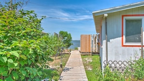 House, Multiple Beds (Bungalow 7 - 2BR, Waterfront) | Property grounds - Bungalow 7 - 2br, Waterfront (Westhampton Beach)