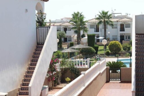 La Cinuelica R15, 1st flr apt with 2 com pool L164