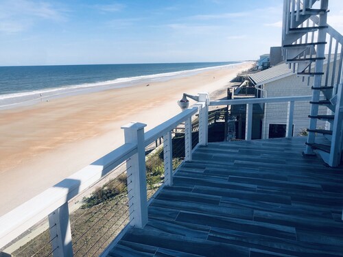 Oceanfront house-5bd/5 full bath - sleeps 13