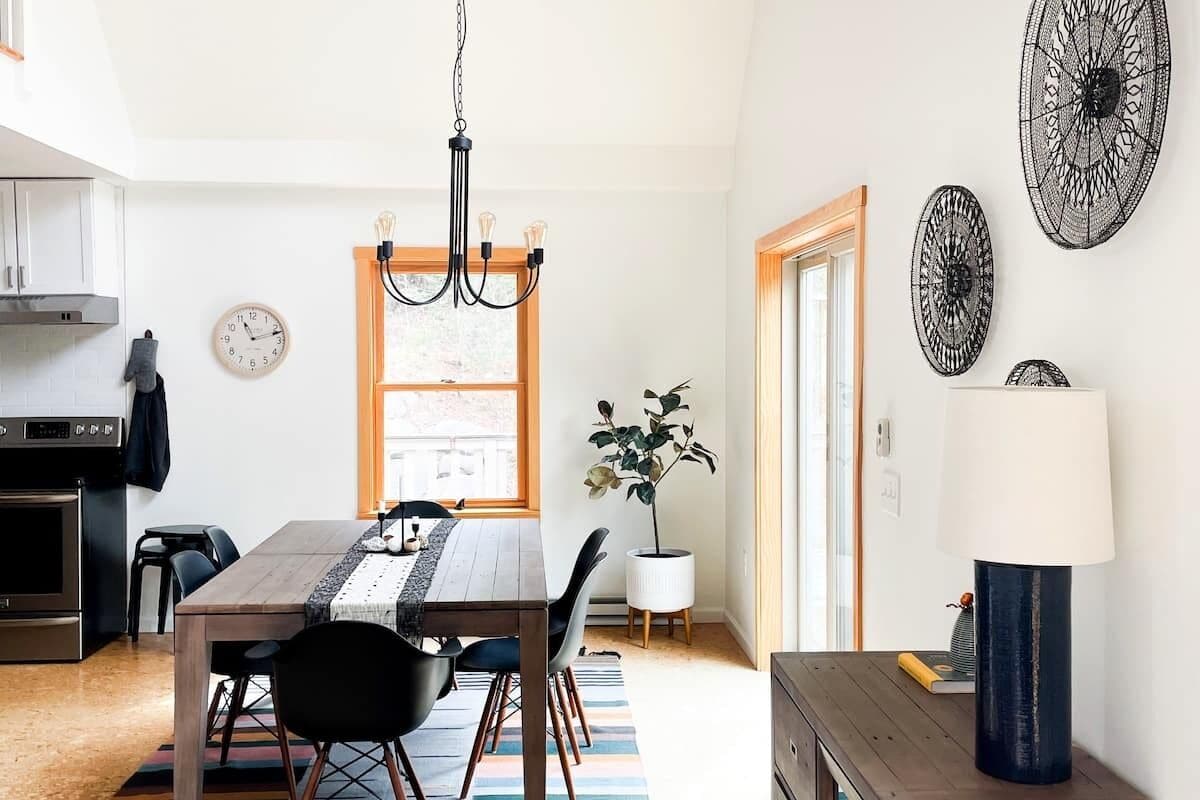 Modern Mountain Getaway | The Catskills Cottage