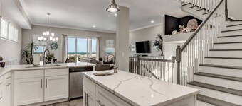 Pet friendly, newly renovated, ocean and beachfront historical home