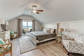 4 bedrooms, travel crib, free WiFi, bed sheets