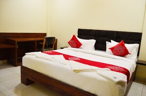 Unclassified image, 2 of 27, button - Vbis Inn (Tumkur)