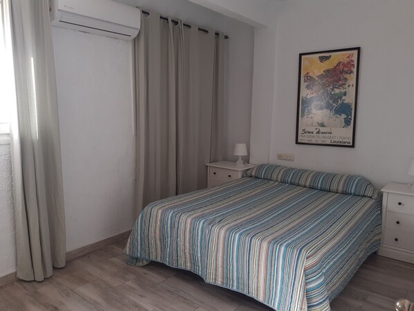 2 Schlafzimmer, Bügeleisen/Bügelbrett, kostenloses WLAN, Bettwäsche