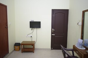 Individually furnished, bed sheets - R.M Guest House (Vanur)
