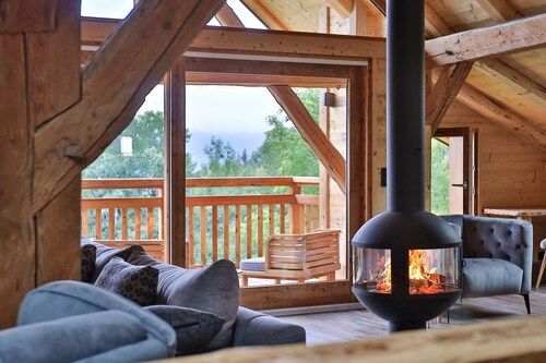 Ecological alpine chalet 4* (sleeps 10 to 14)