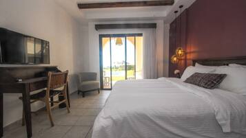 Kahden hengen luksushuone (yksi tai kaksi sänkyä) | Ilmaiset minibaarituotteet, tallelokero huoneessa