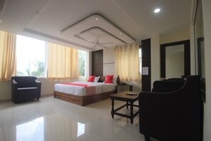Kamar Superior | Dilengkapi dengan perabotan berbeda-beda dan seprai linen