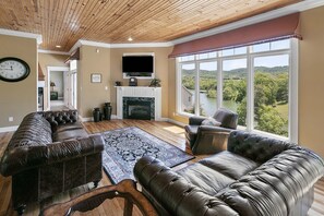 Smart TV, table football, ping pong