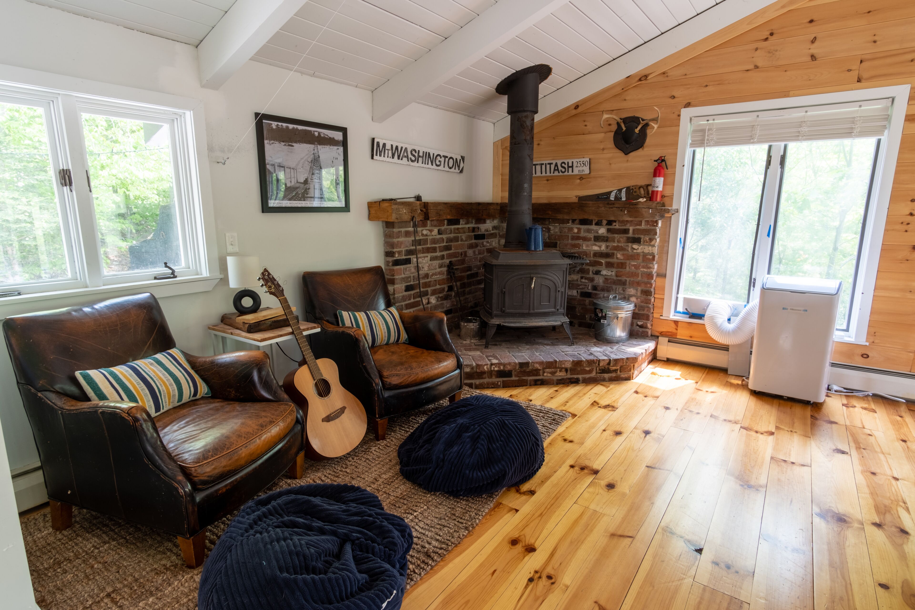 Modern waterfront home on the Saco river