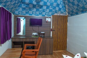 Basic Room | View from room - Auro Resort (Vanur)