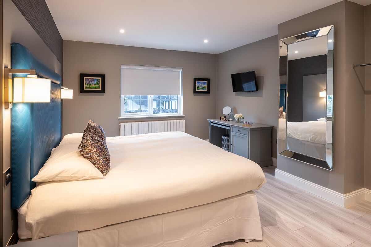 Robeen House an Extraordinary Apartment  in an area of outstanding beauty .