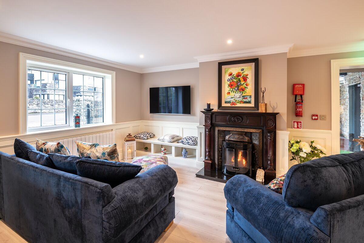 Robeen House an Extraordinary Apartment  in an area of outstanding beauty .