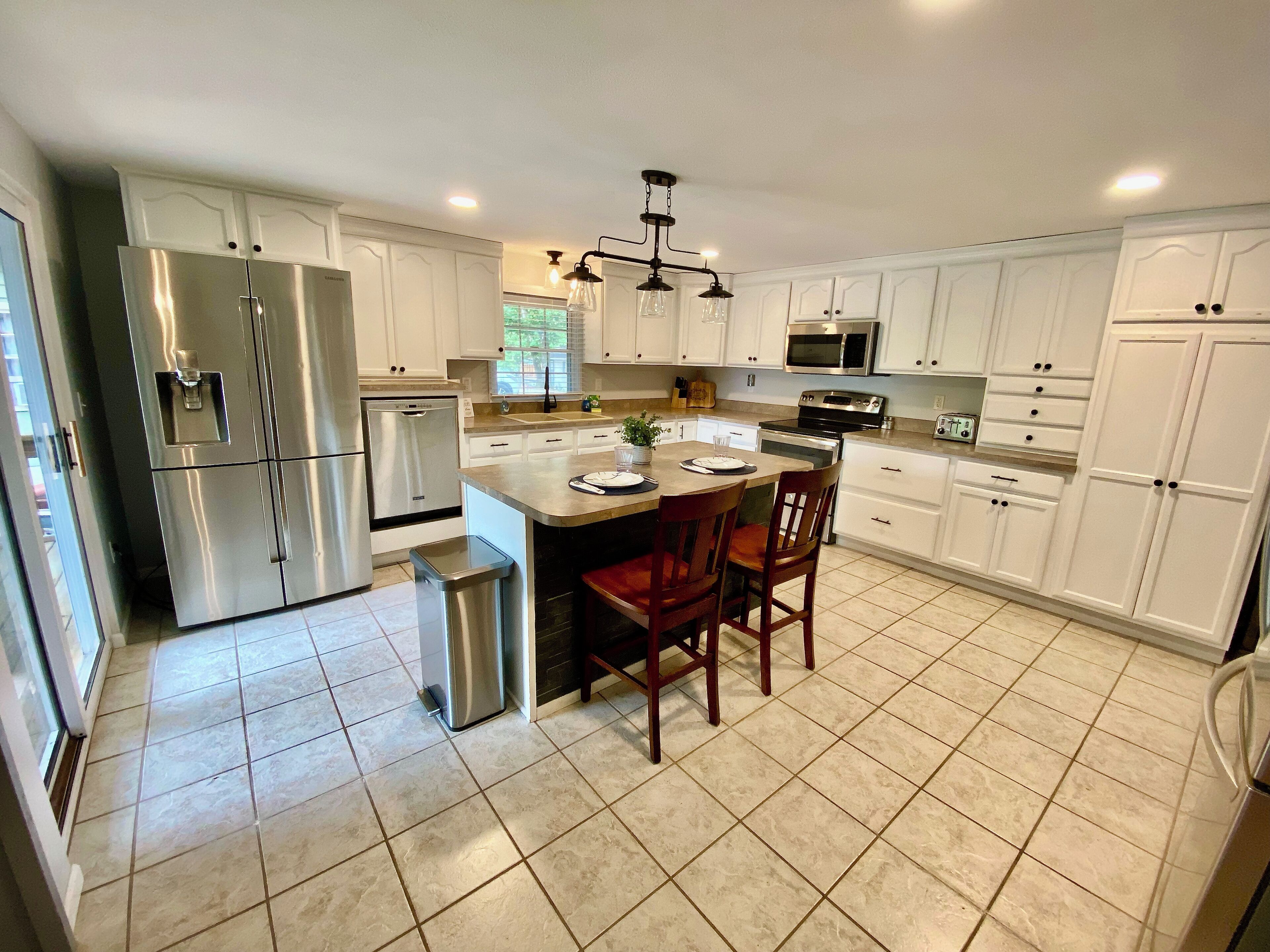 Spacious Lakefront Home with Private Dock & Fire Pit at 3MM