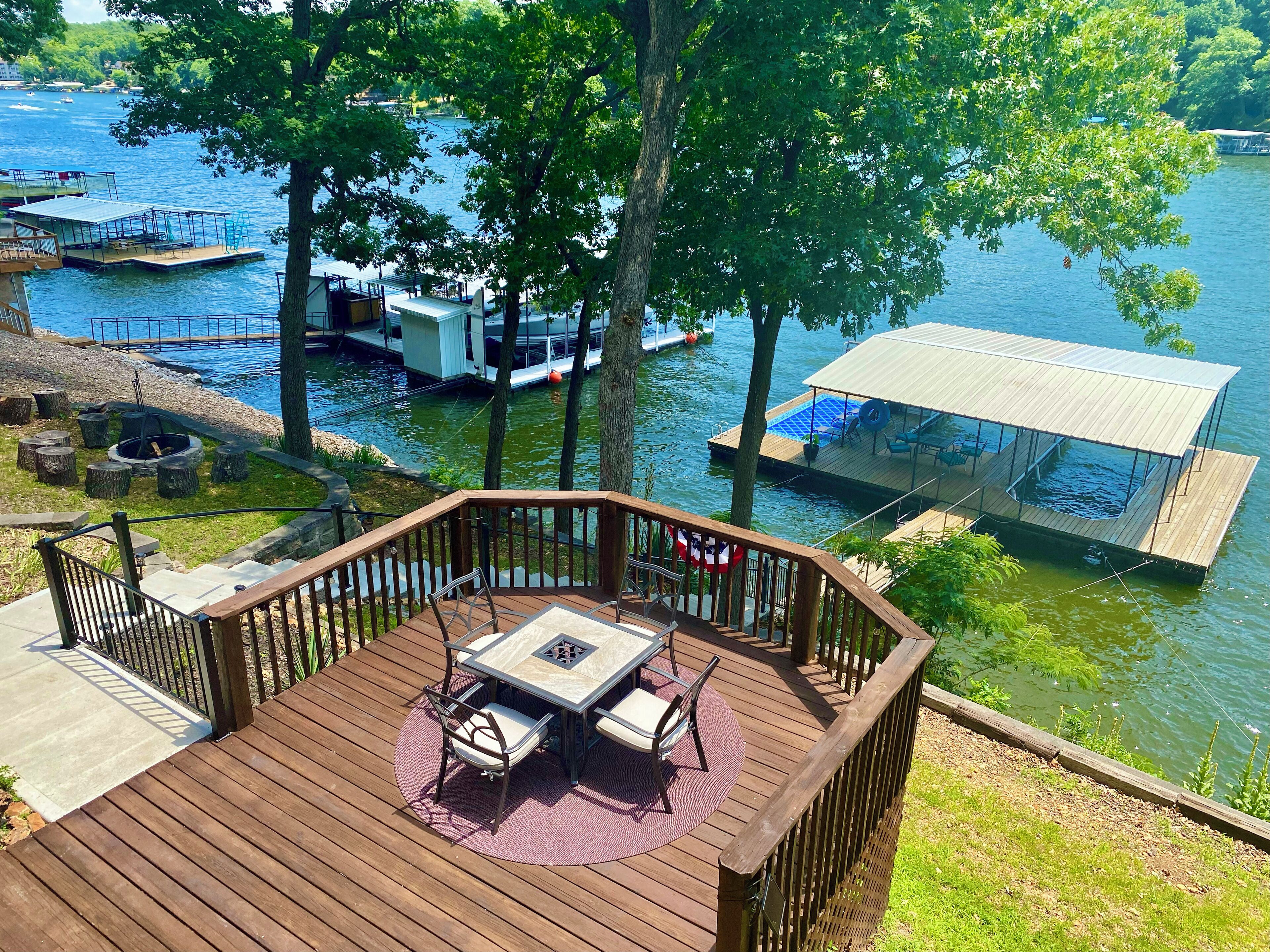 Spacious Lakefront Home with Private Dock & Fire Pit at 3MM