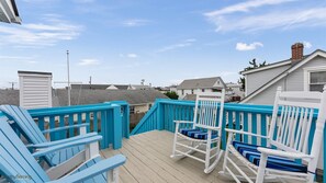 Appart'hôtel (WC5700 Atlantic Avenue, 2nd Floor) | Balcon