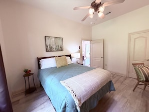 2 bedrooms, desk, iron/ironing board, travel crib - Chateau 14, spacious townhouse in Tickfaw, LA (Tickfaw)