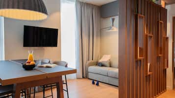Superior Apartment, 1 Bedroom (4 People) | Premium bedding, desk, soundproofing, free cots/infant beds
