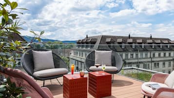 Superior Studio, Multiple Beds, Terrace (3 Guests) | Premium bedding, desk, soundproofing, free cots/infant beds