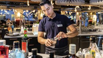 Bar (in der Unterkunft)