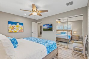 4 bedrooms, desk, iron/ironing board, travel crib