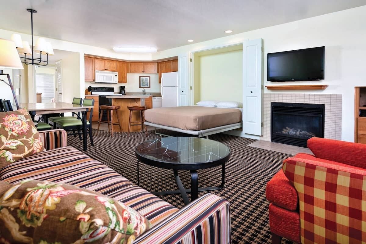 Angels Camp - Unwind along California's quiet foothills