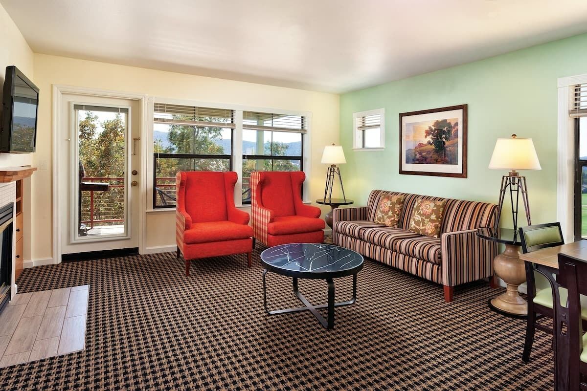 Angels Camp - Unwind along California's quiet foothills